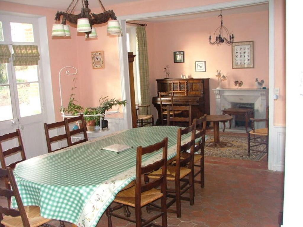 Chez Francine Et Xavier Bed and Breakfast Froissy  Eksteriør billede
